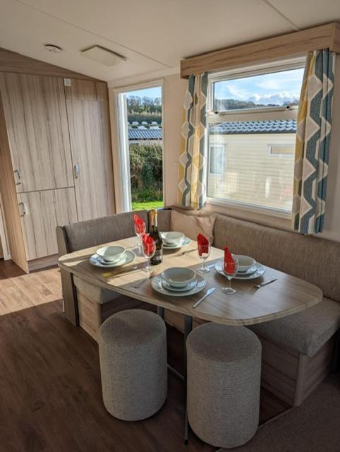 Hotel Sleeps 6 Modern And Bright Caravan Littlesea Haven Weymouth Exterior foto